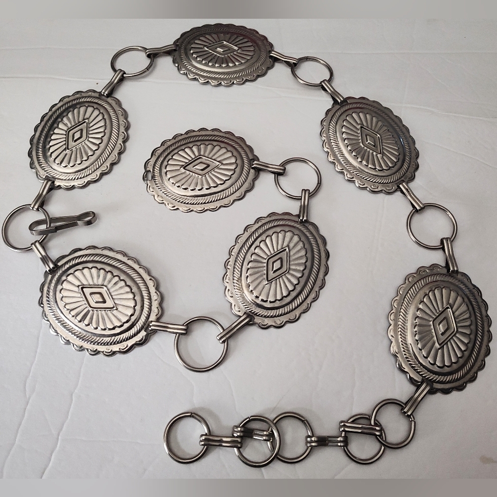 Vintage Western Silver Tone Concho Belt Bohemian Aztec‎ Coastal Cowgirl Hippie